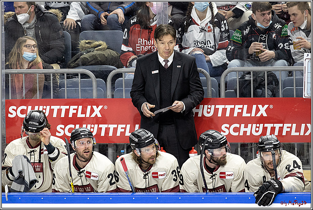PENNY DEL;  Koelner Haie - EHC Red Bul Muenchenl; Koeln, 18.03.2022